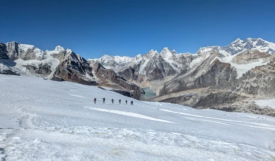 Mera and Island Peak - Expedition News - 10th October 2026