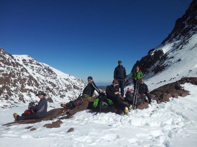 16-toubkal-winter-nelter-refuge