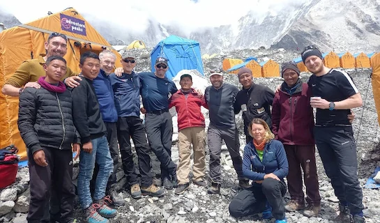 Everest Summit Team 2022